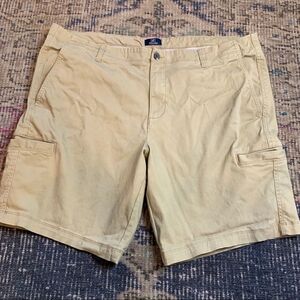 George Men's cargo side pockets flat front tan khaki slight stretch shorts 44
